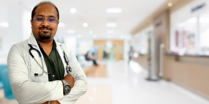 Dr Ashish Mahajan (Best Ayurveda and Panchkarma Doctor for PCOD Thyroid Piles)